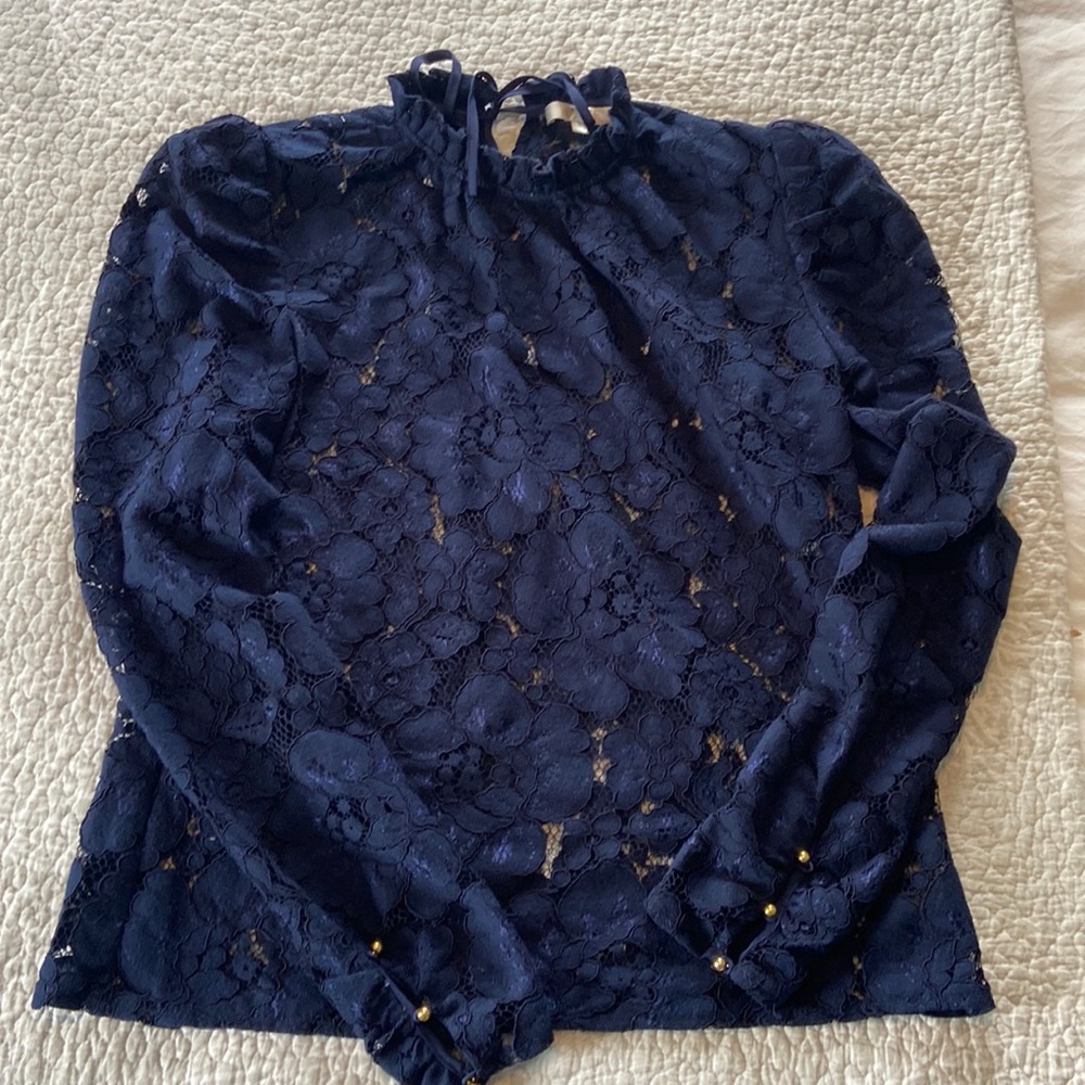 WAYF size Small Erika Puff Sleeve Top